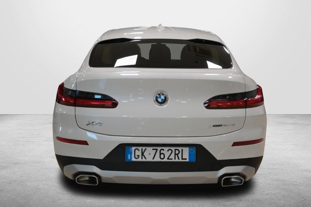 Bmw X4 X-DRIVE 20D 48V 190CV ( FARI LED - PDC TELECAMERA POST. CERCHI 19 PELLE CLIMA TRIZONA )