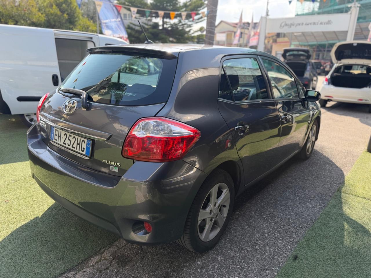 Toyota Auris 1.4 D-4D AUTOMATICA