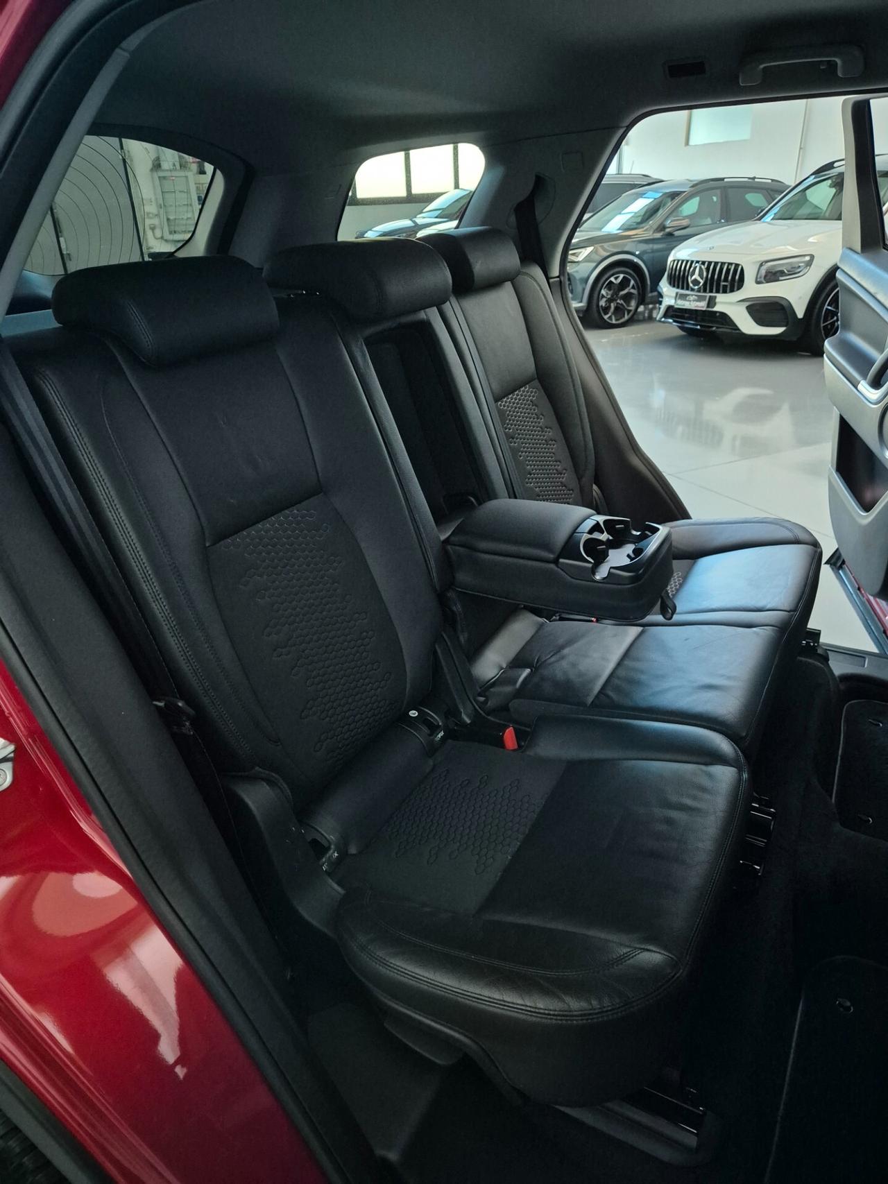 Land Rover Discovery Sport SE 4WD TD4 2.0cc 150cv Navigatore Sensori parcheggio