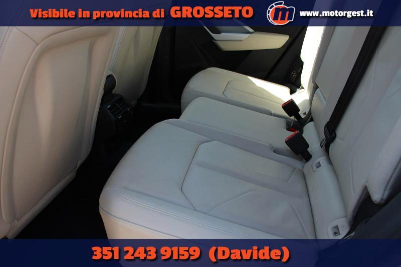 Audi Q3 40 2.0 tdi Business quattro 200cv s-tronic