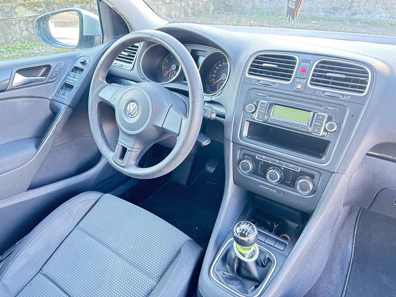 Volkswagen Golf 1200 tsi 105 cv leggi annuncio