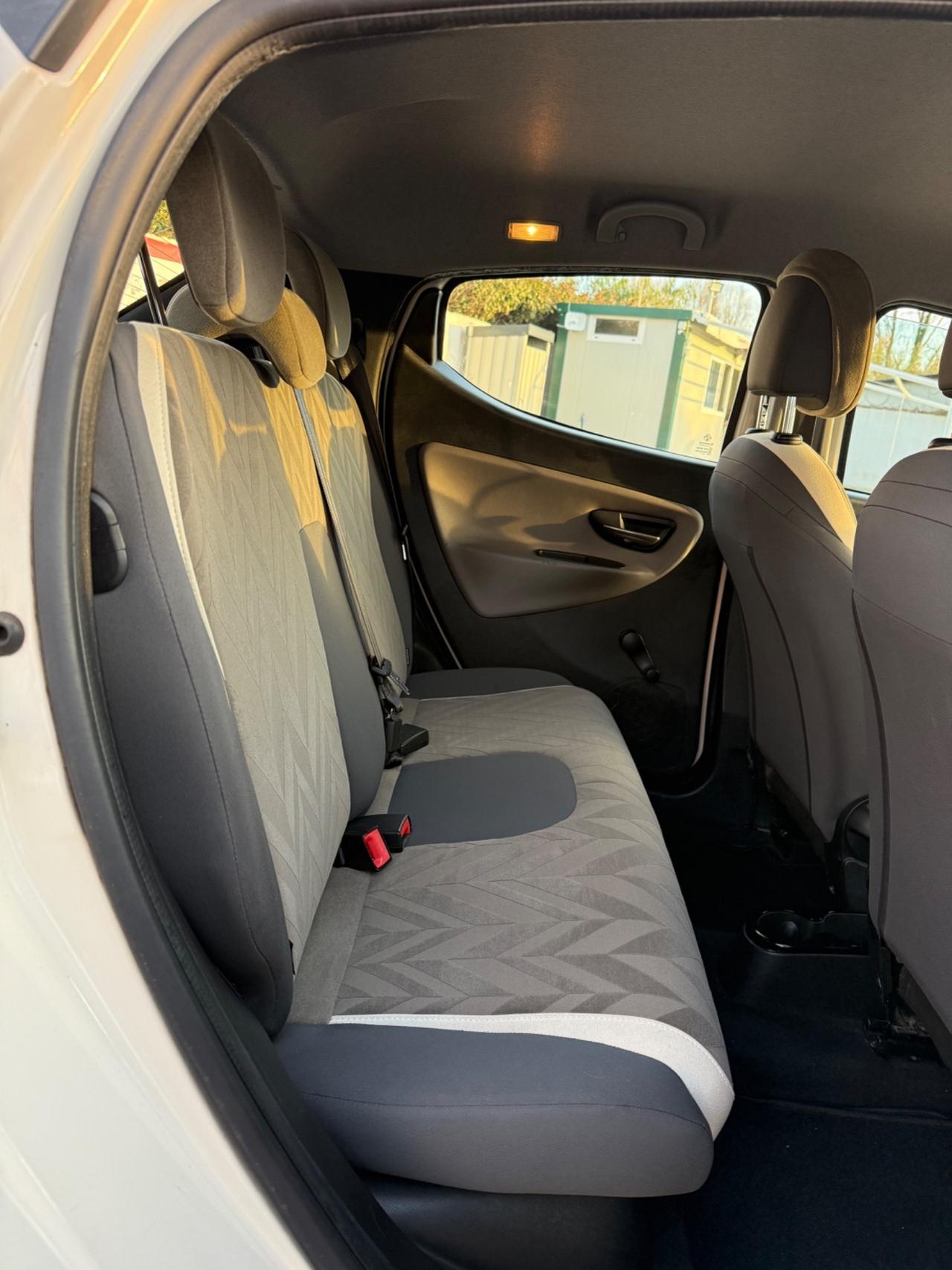 Lancia Ypsilon 1.2 69 CV 5 porte GPL Ecochic Gold