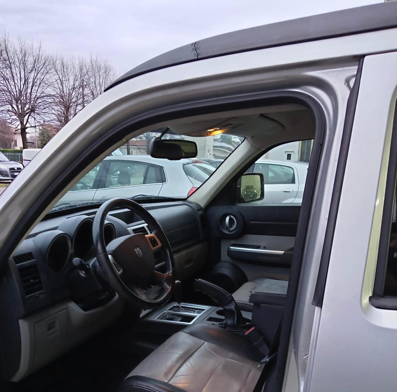 Dodge Nitro 2.8 CRD R/T 4WD