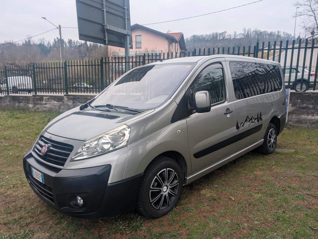 Fiat Scudo 2.0 MJT DPF PC Panorama Executive 8 posti con sollevatore carrozzina