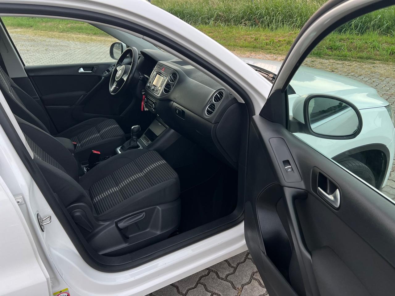 Volkswagen Tiguan 2.0 TDI DPF 4MOTION DSG Sport & Style