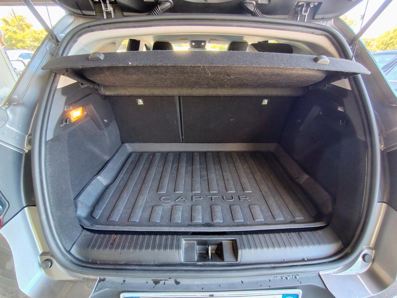 Renault Captur Plug-in Hybrid E-Tech 160CV Intens STUPENDA