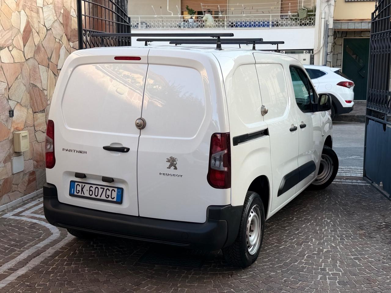 Peugeot Partner BlueHDi 100 PC Furgone Premium