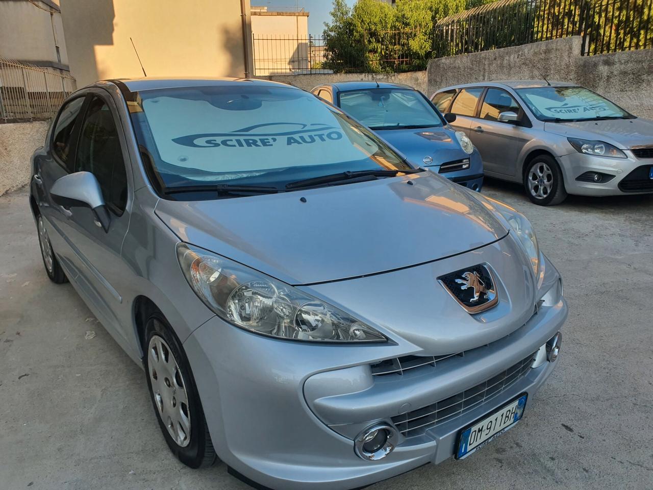 Peugeot 207 1.6 HDi 90CV 5p. XS