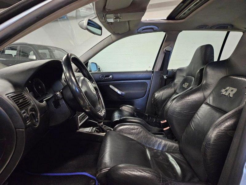Volkswagen Golf R IV 3.2 V6 cat 5 porte R32