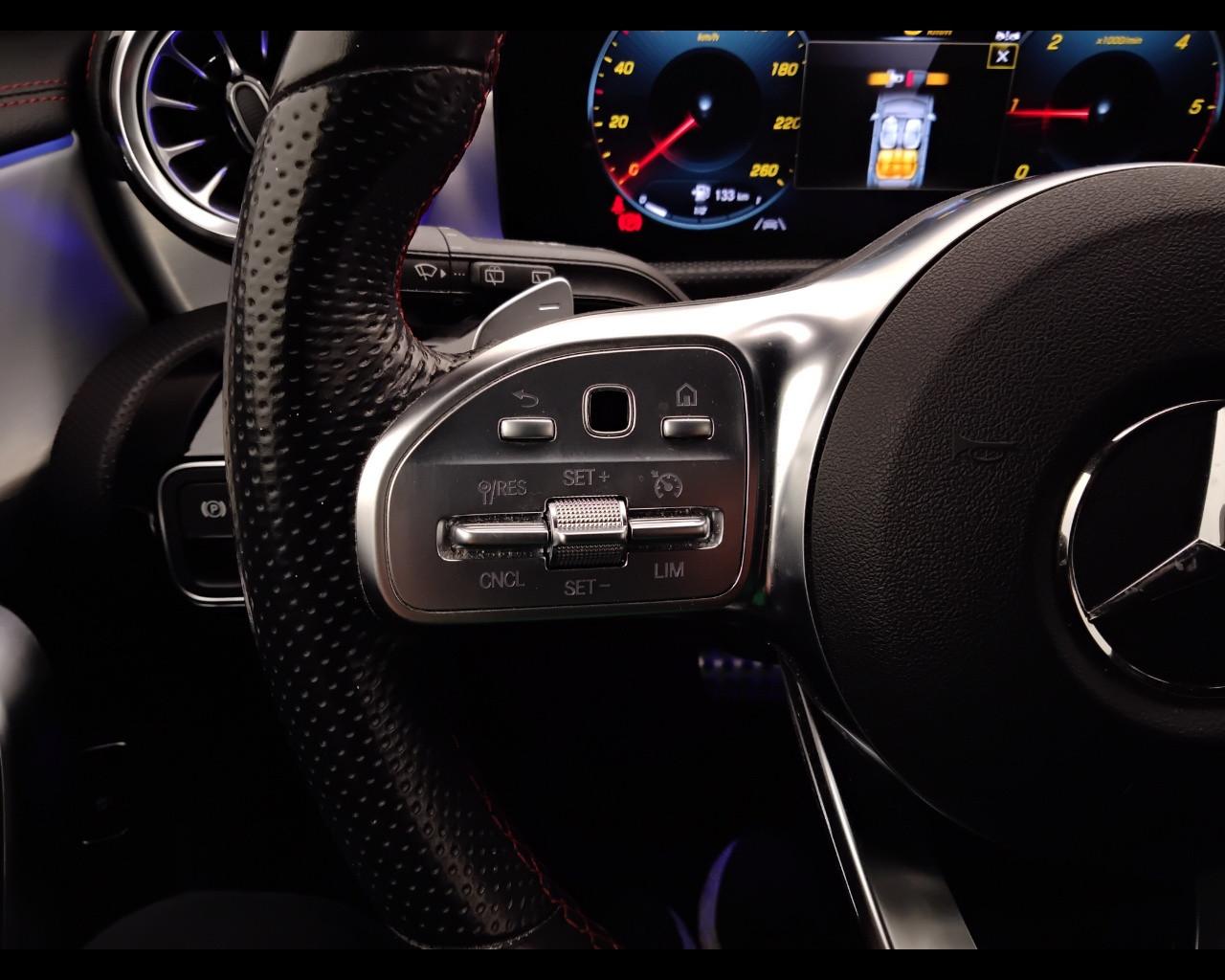 Mercedes-Benz CLA Sh.Brake - X118 - CLA Shooting Brake 200 d Premium auto