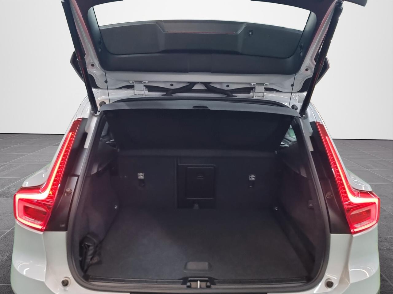 Volvo XC40 D3 Business Plus