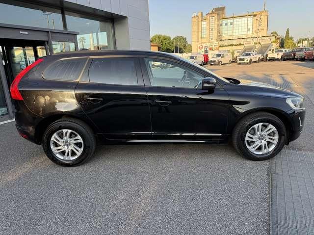 Volvo XC60 XC60 2.4 d4 Momentum awd 190cv geartronic E6B