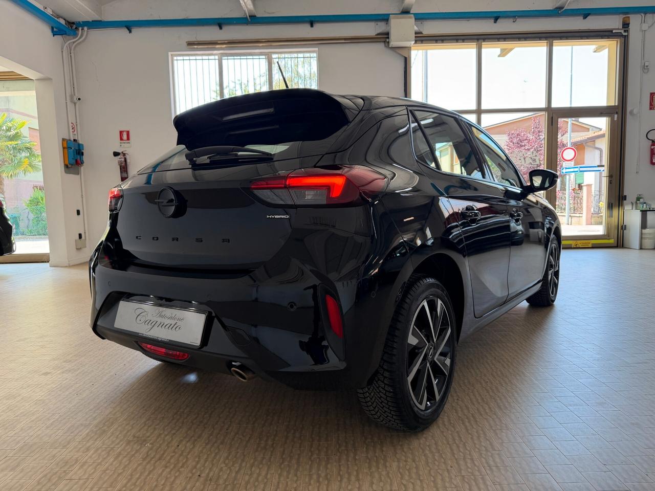 Opel Corsa Hybrid 110 CV aut. GS 2025 BLACK
