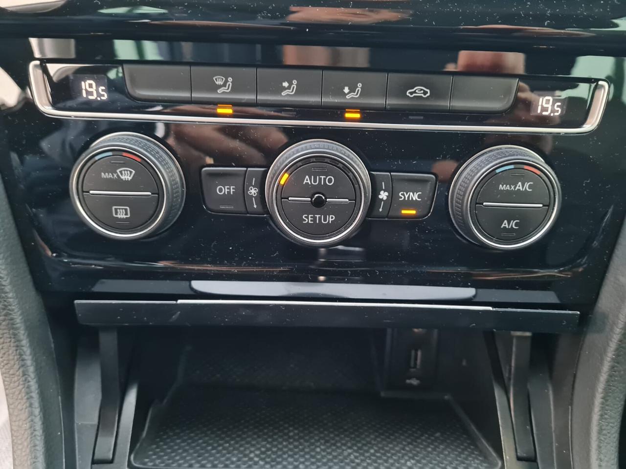 Volkswagen Golf 1.4 TSI 5p. Highline BlueMotion Technology