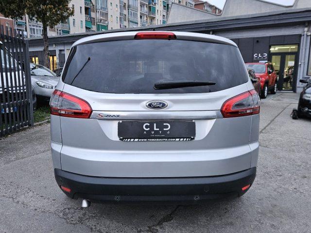 FORD S-Max 2.0 TDCi 163CV Powershift New Titanium