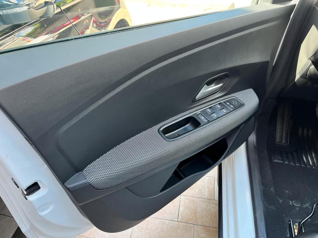 Dacia Sandero Stepway 1.0 TCe Expression