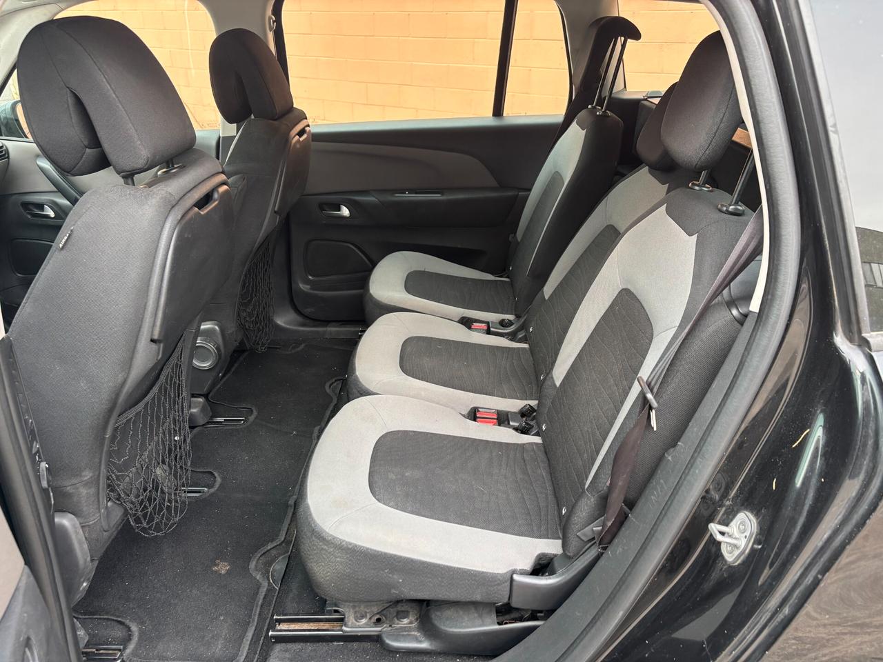 Citroen Grand C4 Picasso 1.6 e-HDi 115 Intensive