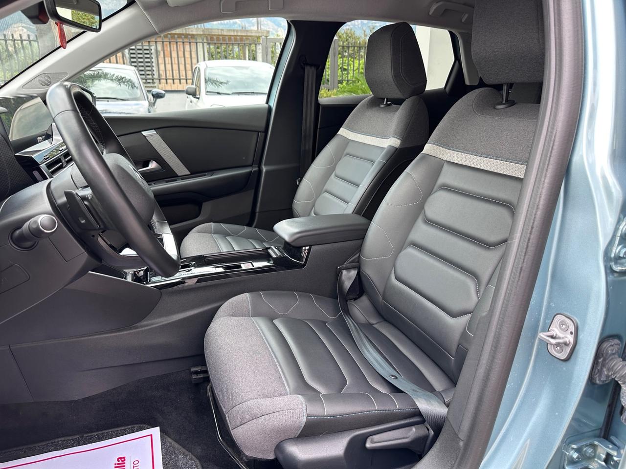 Citroen C4 X BlueHDI 130 S&S EAT8 Shine