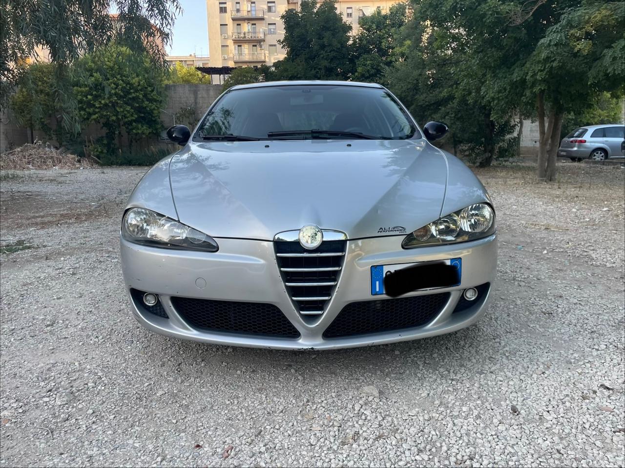 Alfa Romeo 147 1.9 JTD (120) 5 porte Distinctive