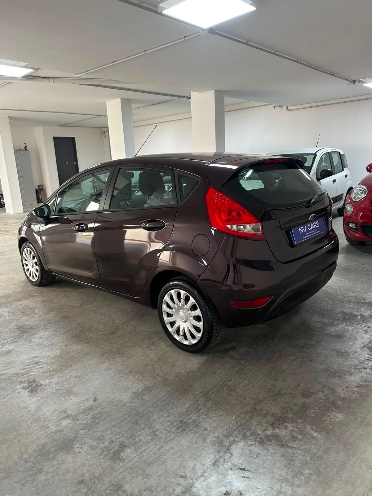 Ford Fiesta 1.4 5 porte Bz.- GPL Titanium