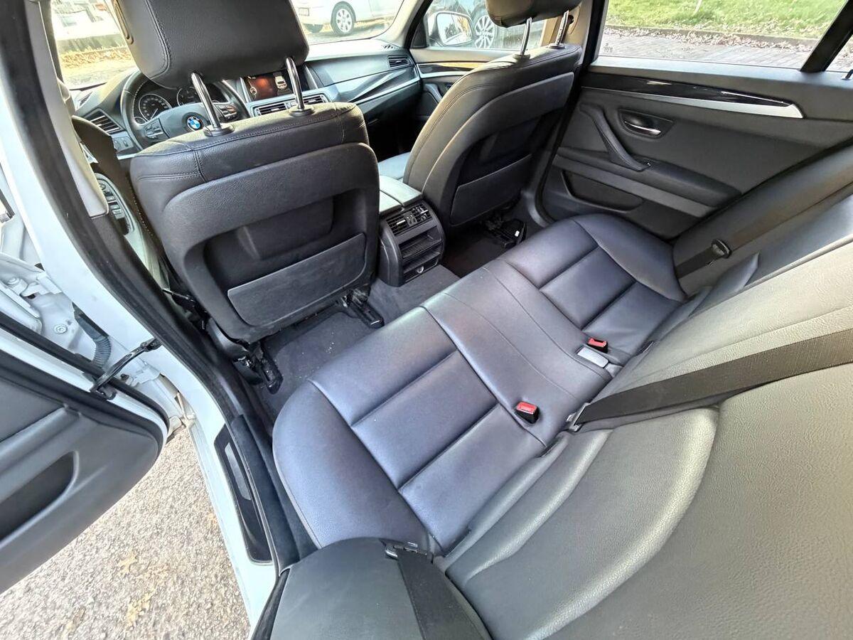 BMW Serie 5 520d Business 190cv auto