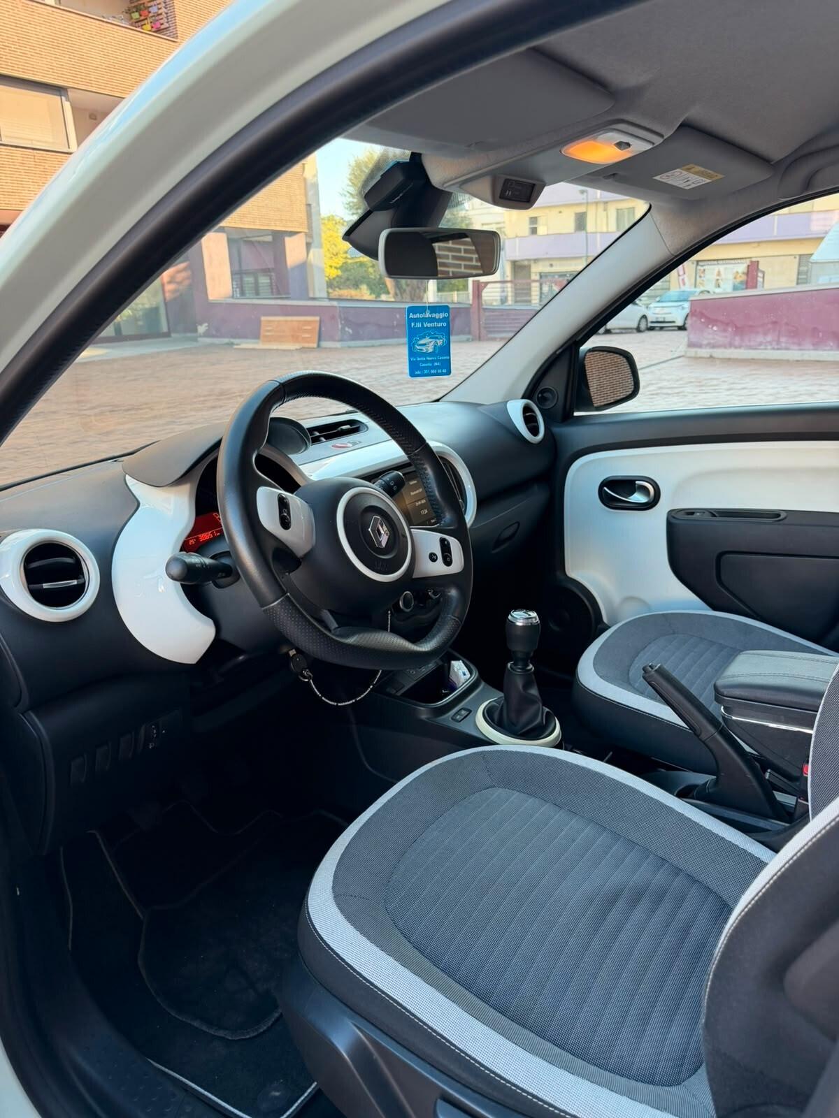 Renault Twingo SCe 65 CV Intens