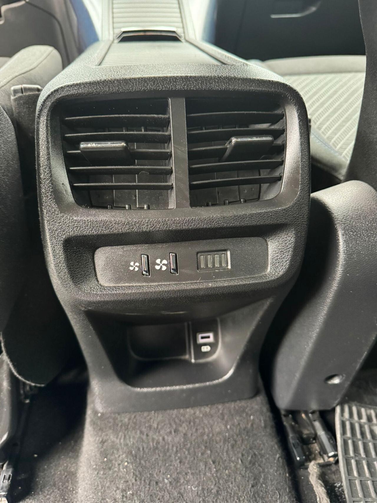 Peugeot Rifter BlueHDi 100 Allure Standard -2019