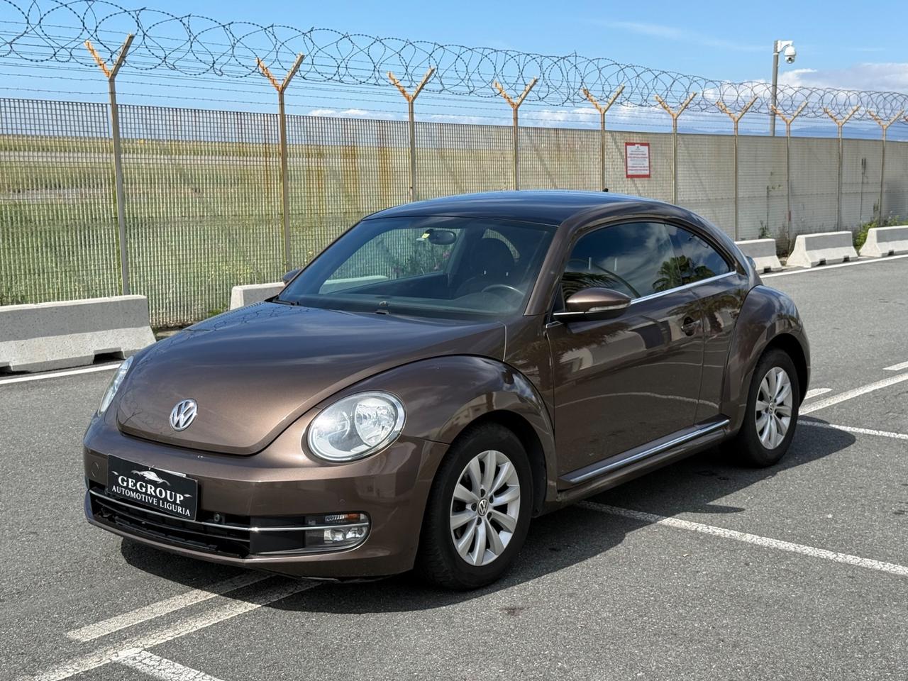 Volkswagen Maggiolino 1.6 TDI -105 CV-PERMUTABILE