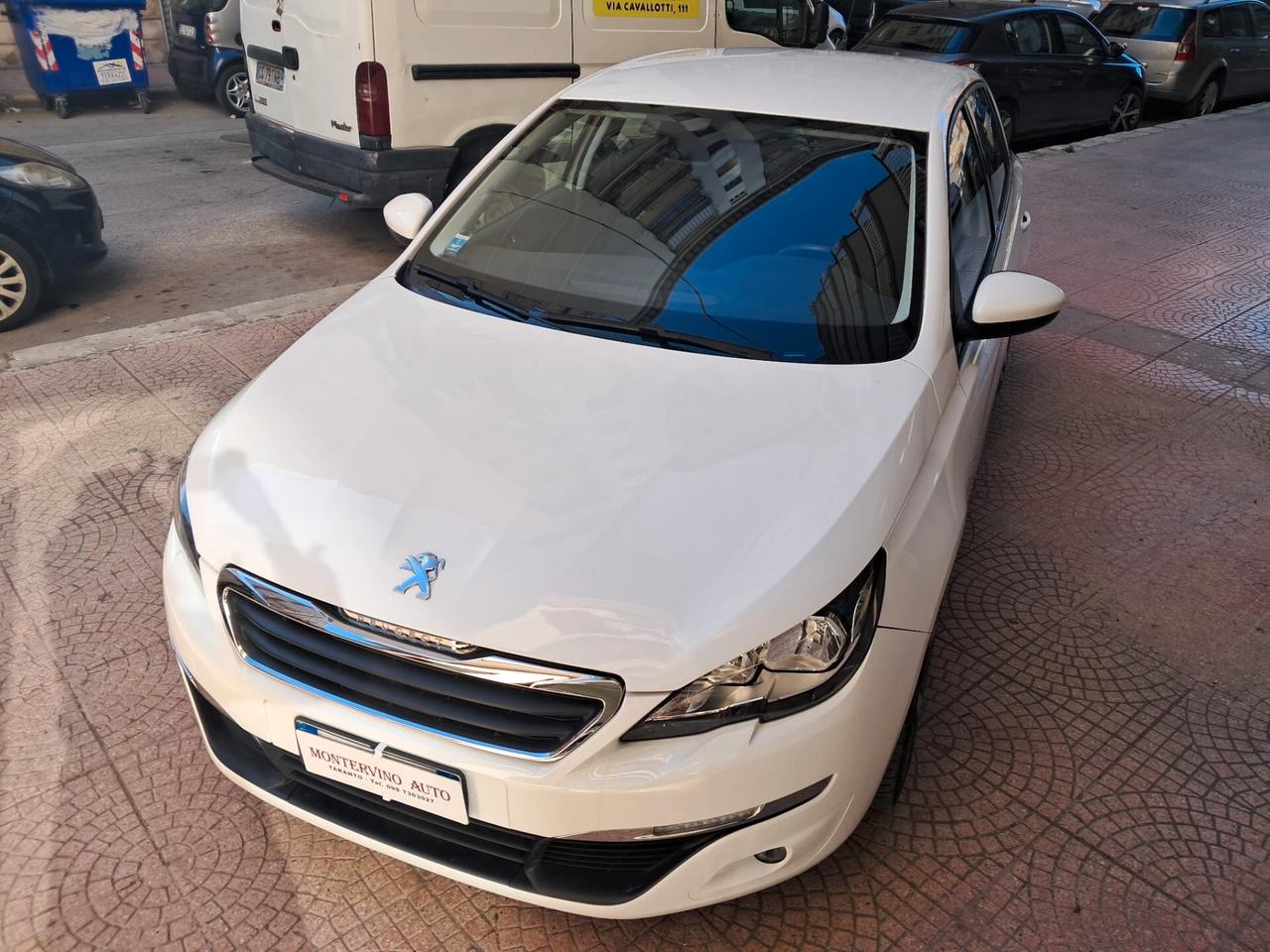 PEUGEOT 308 1.6 HDI 92 CV-NEOPATENTATI-Euro6990