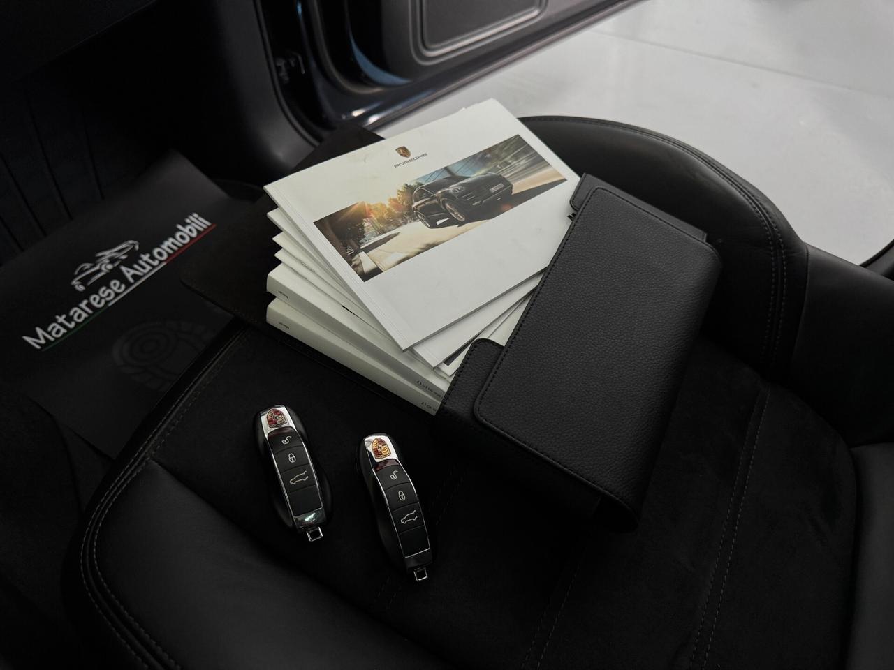 Porsche Macan GTS 3.0cc 360cv CarPlay Tetto apribile Finanziabile
