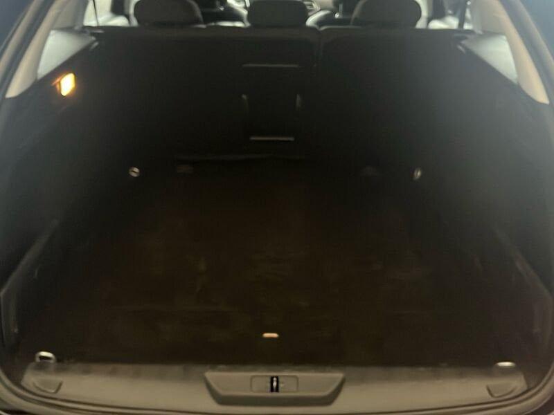 Peugeot 308 BlueHDi 130 S&S SW Allure