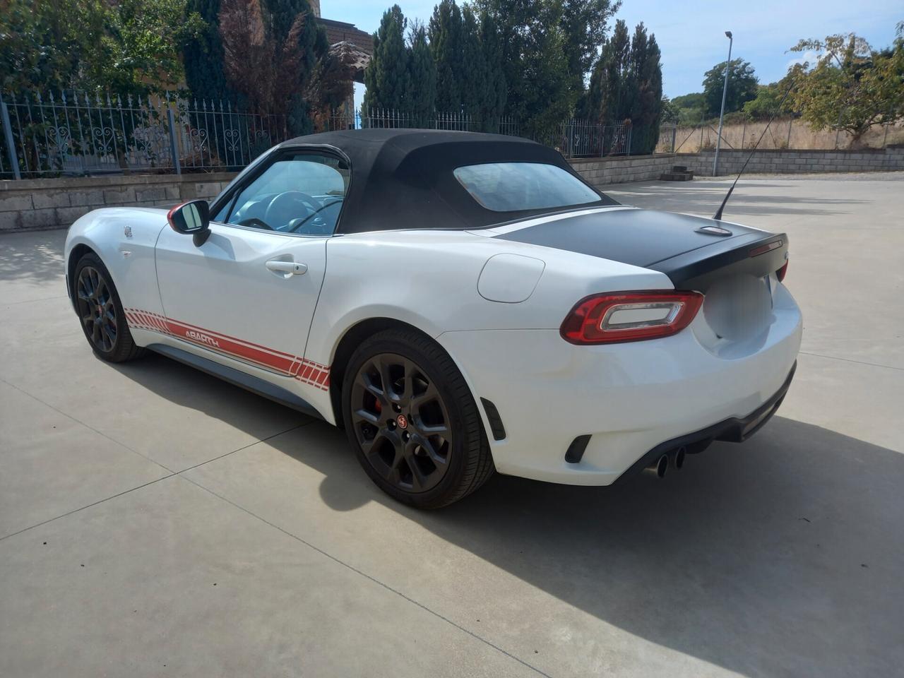 Abarth 124 Spider 1.4 Turbo MultiAir 170 CV
