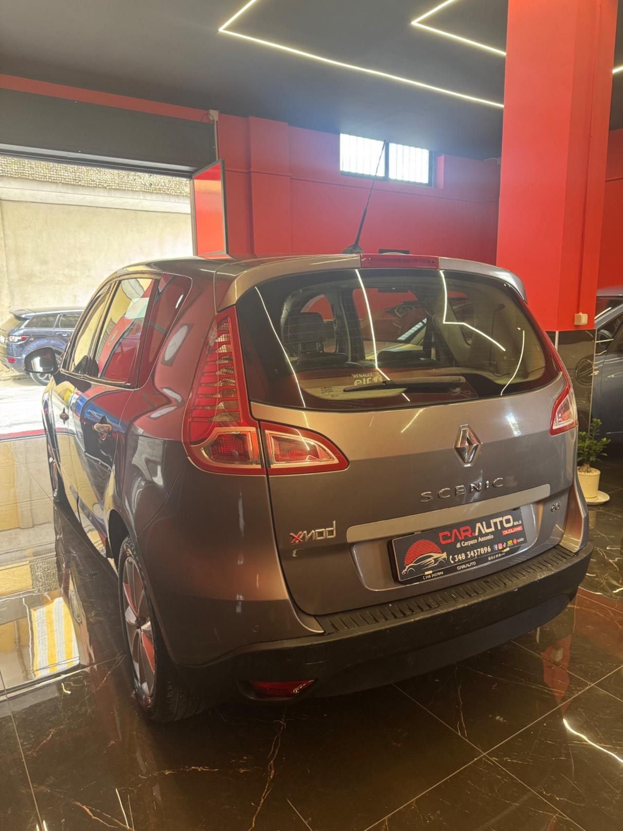 Renault Scenic Scénic X-Mod 1.5 dCi 110CV EDC Luxe automatico