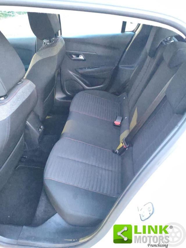 PEUGEOT 208 motore elettrico 136 CV 5 porte Active Pack