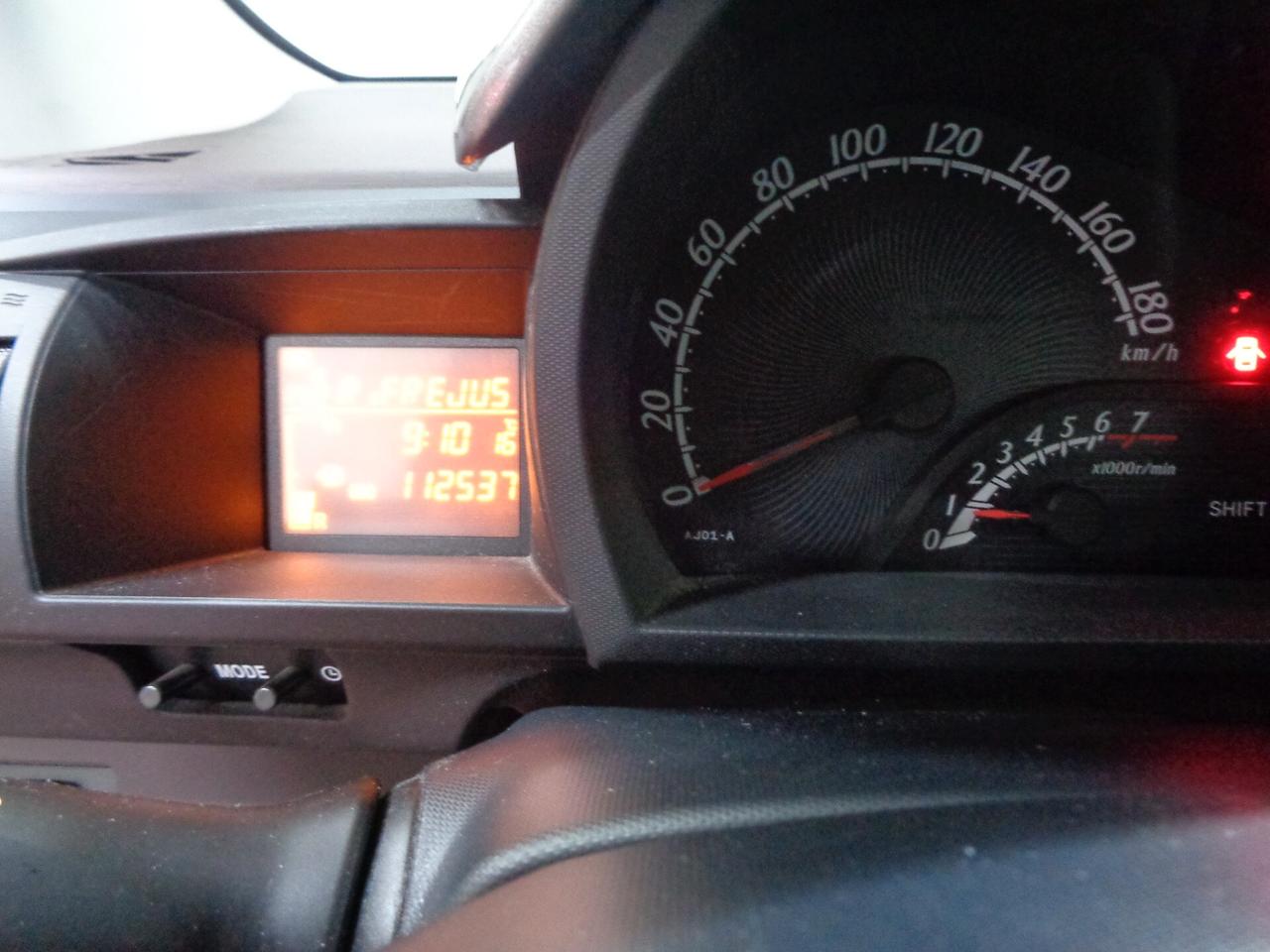 Toyota iQ 1.0 Sol