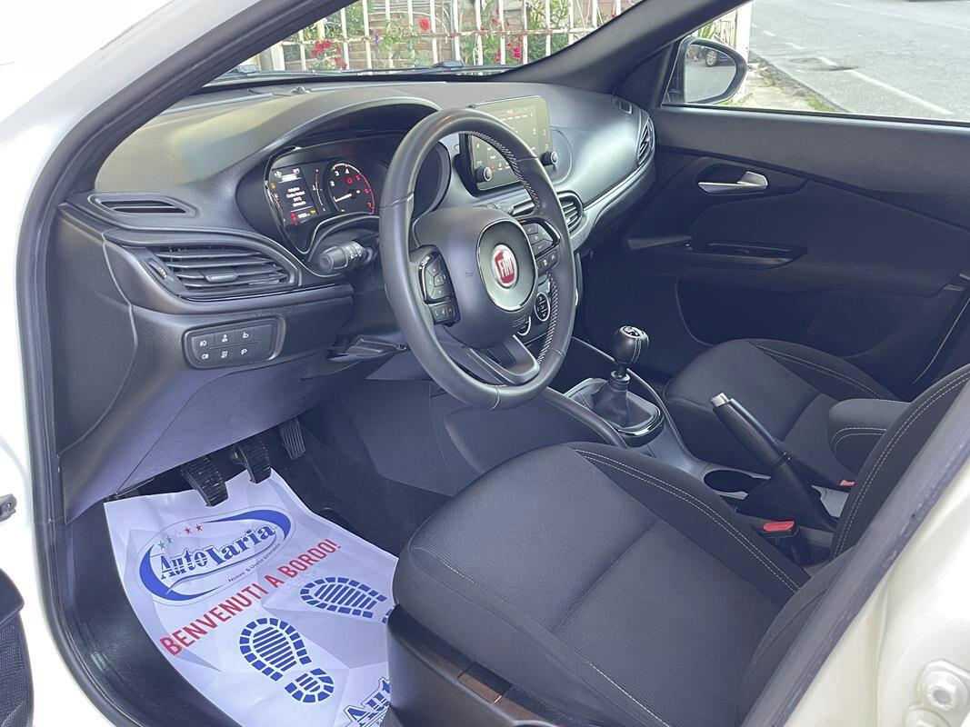 Fiat Tipo 1.6 Mjt S&S S-Design (Bicolor - Pak black -Cerchi 18° - Fari Bi-xenon led - retrocamera)