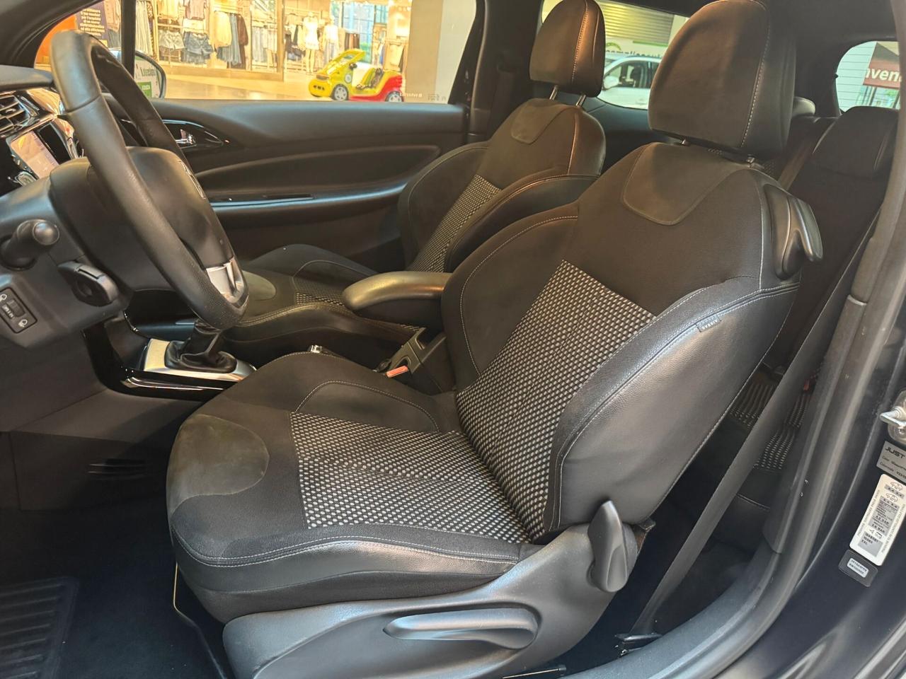 Ds DS3 3 1.6 THP 155 Sport Chic