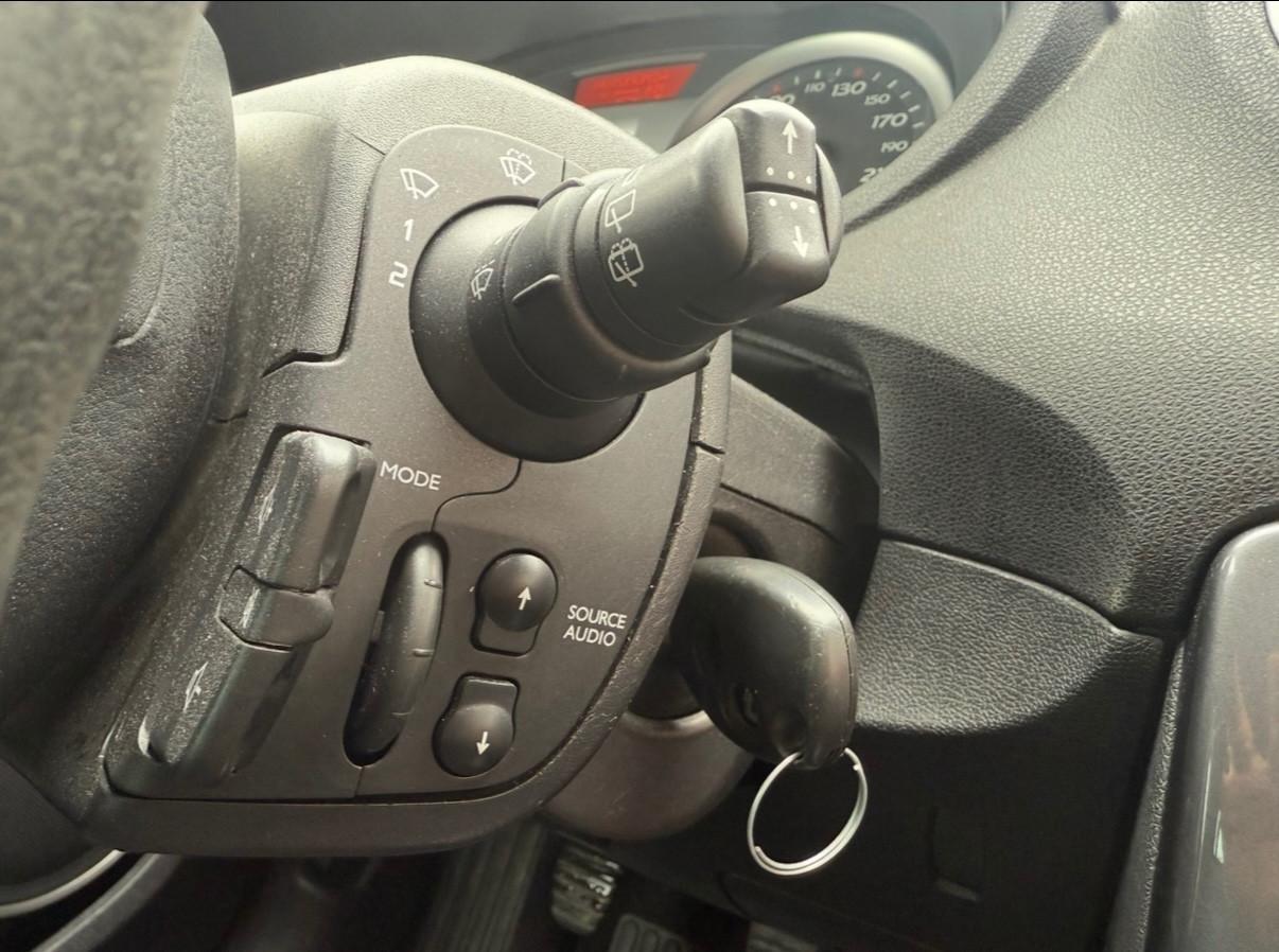 Renault Clio 1.5dCi 85CV NEOPATENTATI 5 porte