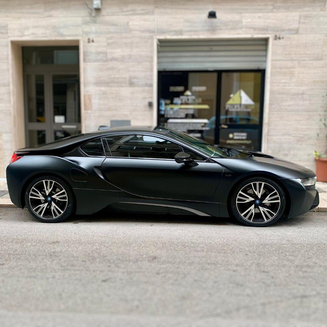 BMW i8 2017 **CERTIFICATA BMW**