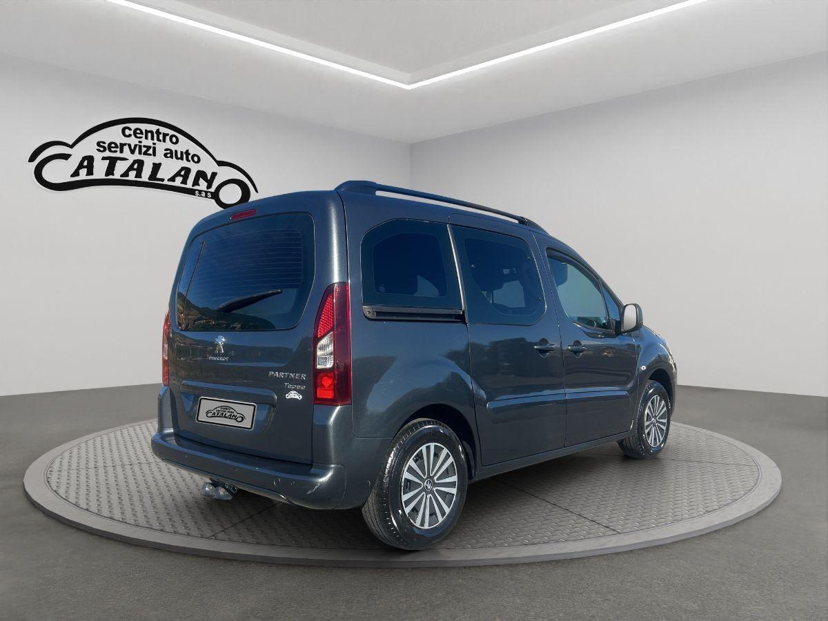 PEUGEOT - Partner - Tepee 1.6 HDi 92 CV Outdoor