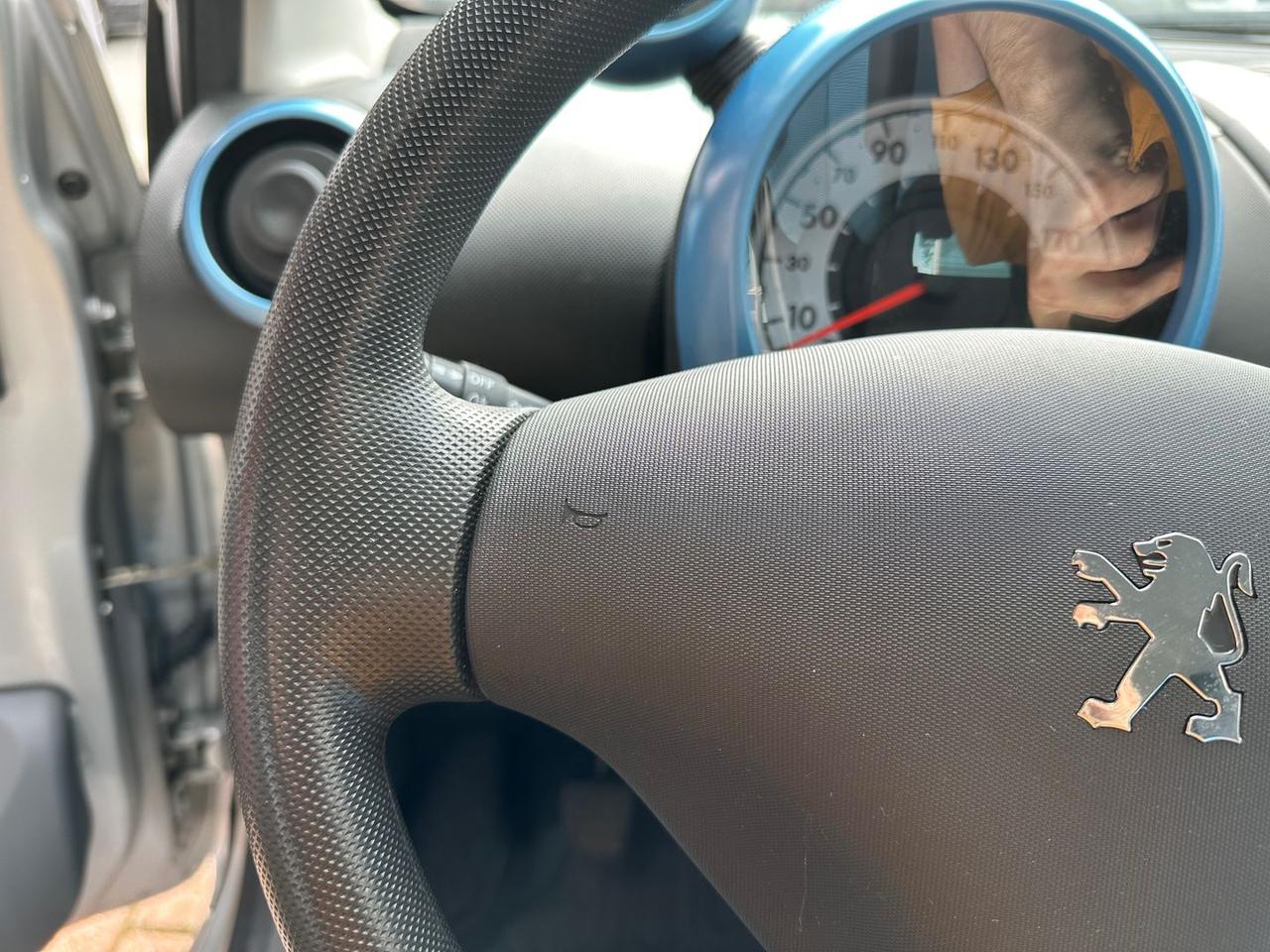 Peugeot 107 1.0 68CV