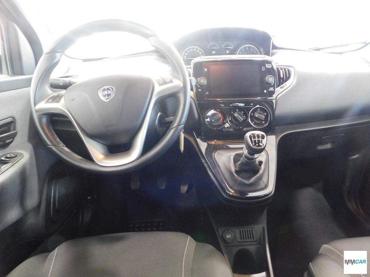 LANCIA - Ypsilon - 1.0 FireFly 5p. S&S Hybrid Oro