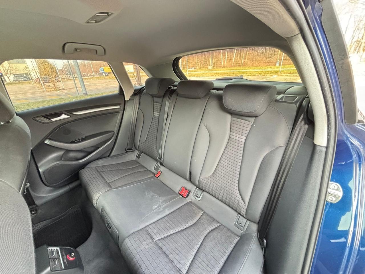 Audi A3 SPB 1.6 TDI clean diesel Attraction