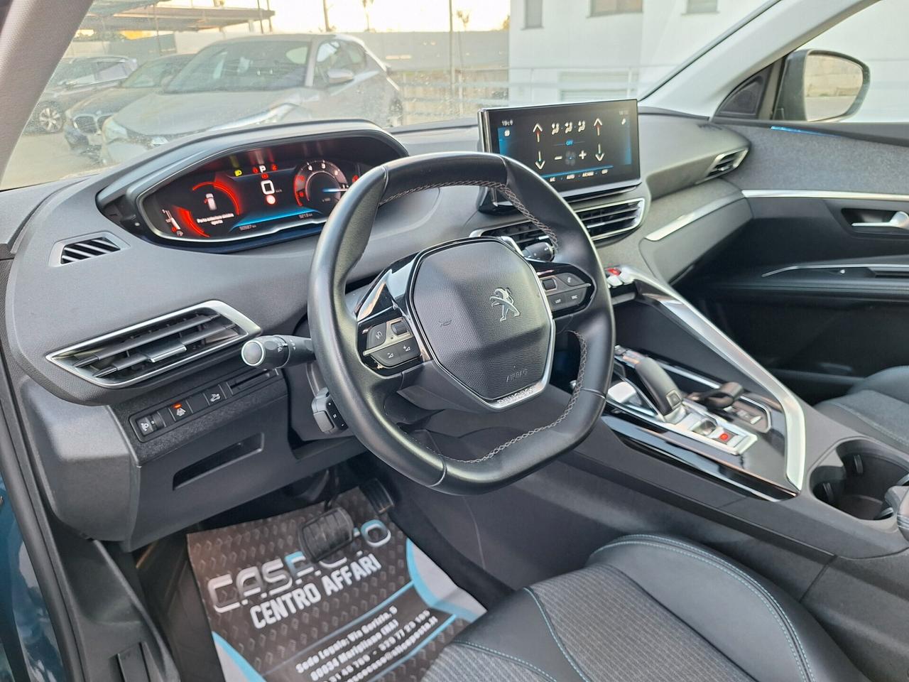 Peugeot 3008 BlueHDi 130 EAT8 Allure Pack Nav+Retrocam GARANZIA 2 ANNI