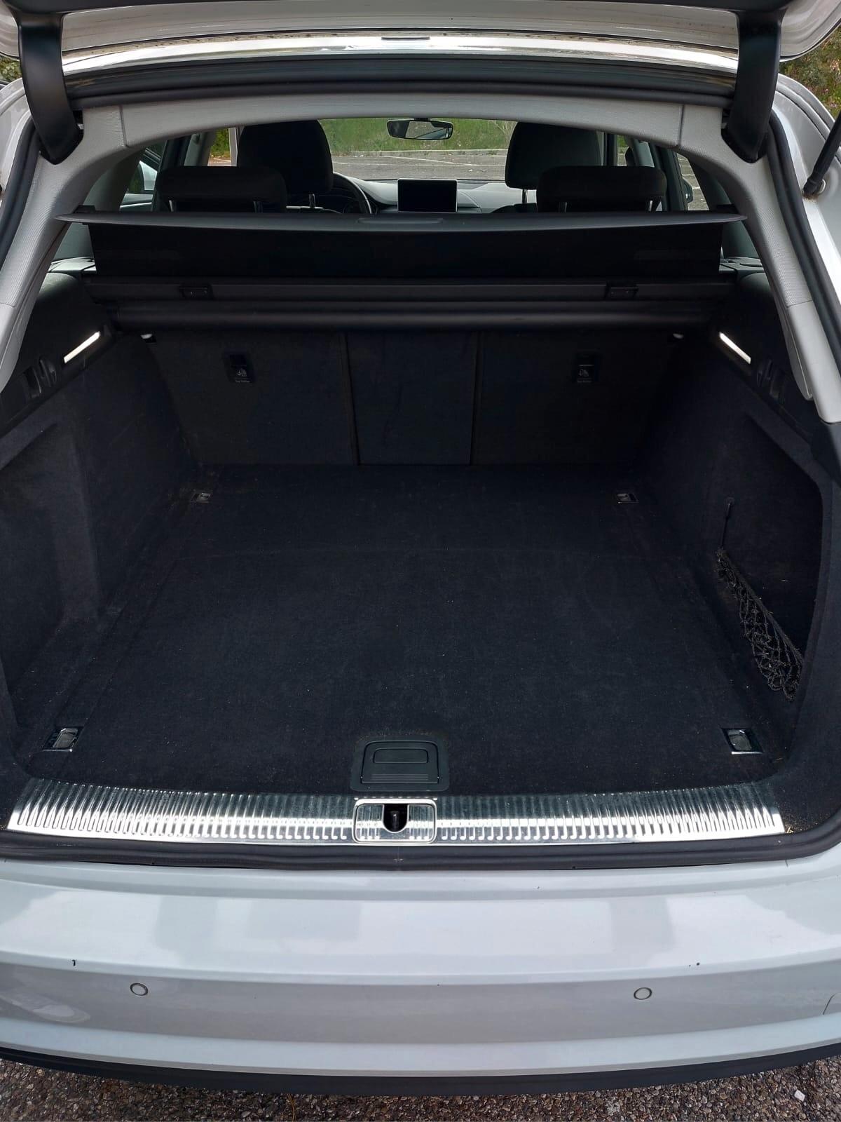 Audi A4 Avant 2.0 TDI 150 CV S tronic SLine