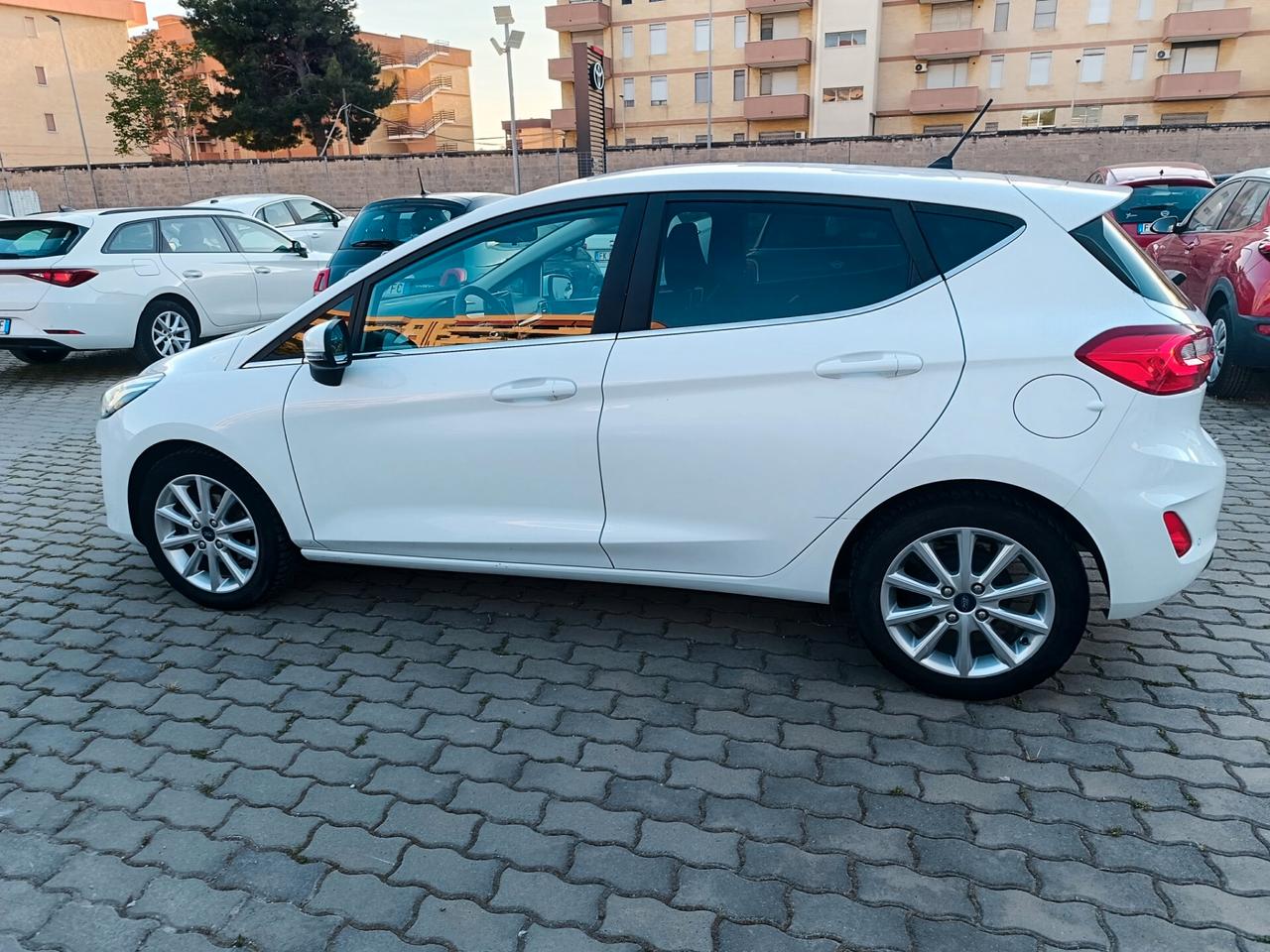 Ford Fiesta 1.5 EcoBlue 5 porte Titanium