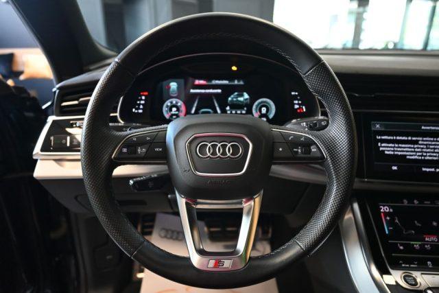 AUDI Q8 50TDI Q.TIP.286CV 2xS-LINE TET.22"SOSP.SED.RIS.CAM