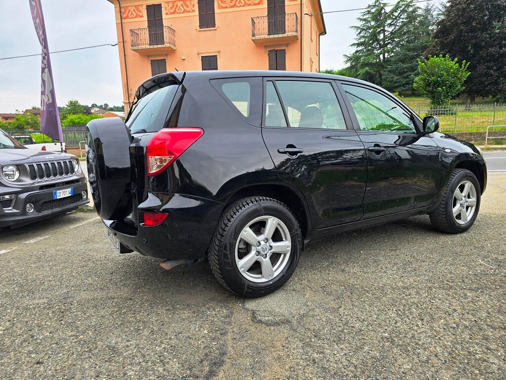 Toyota RAV 4 RAV4 2.2 D-4D 136 CV Luxury