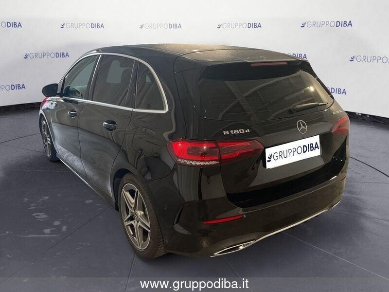 Mercedes-Benz Classe B - W247 2018 Diesel B 180 d Premium auto