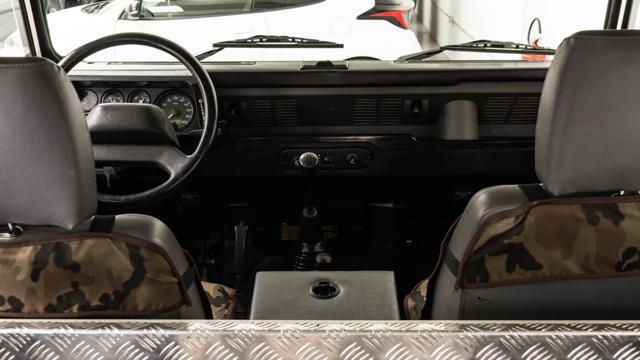 LAND ROVER Defender Td5 SW County**VEICOLO IN CONTO VENDITA**UNIPRO